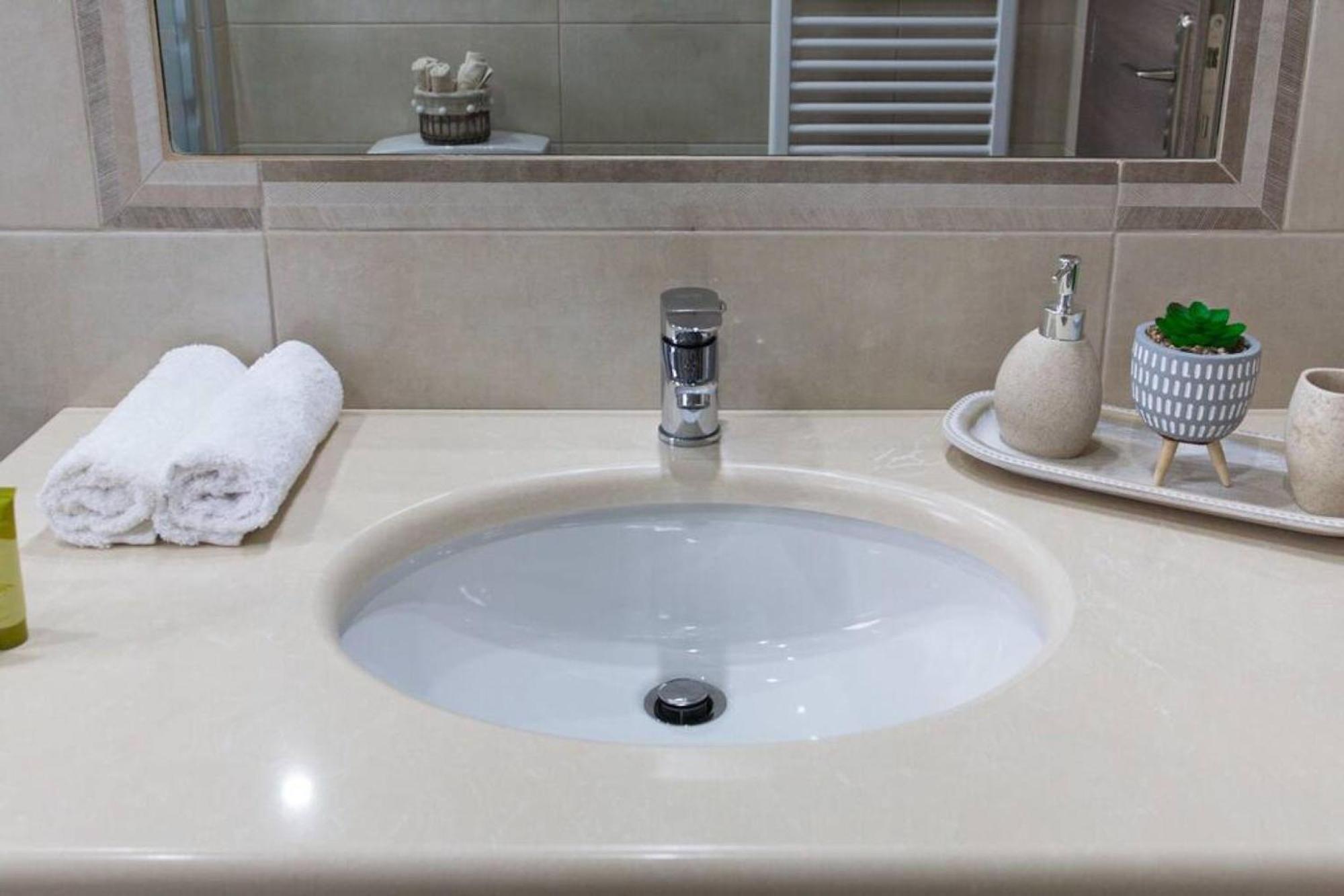 Sunny Apartment Lefkada - Lefkada Bnb Kalligoni 外观 照片