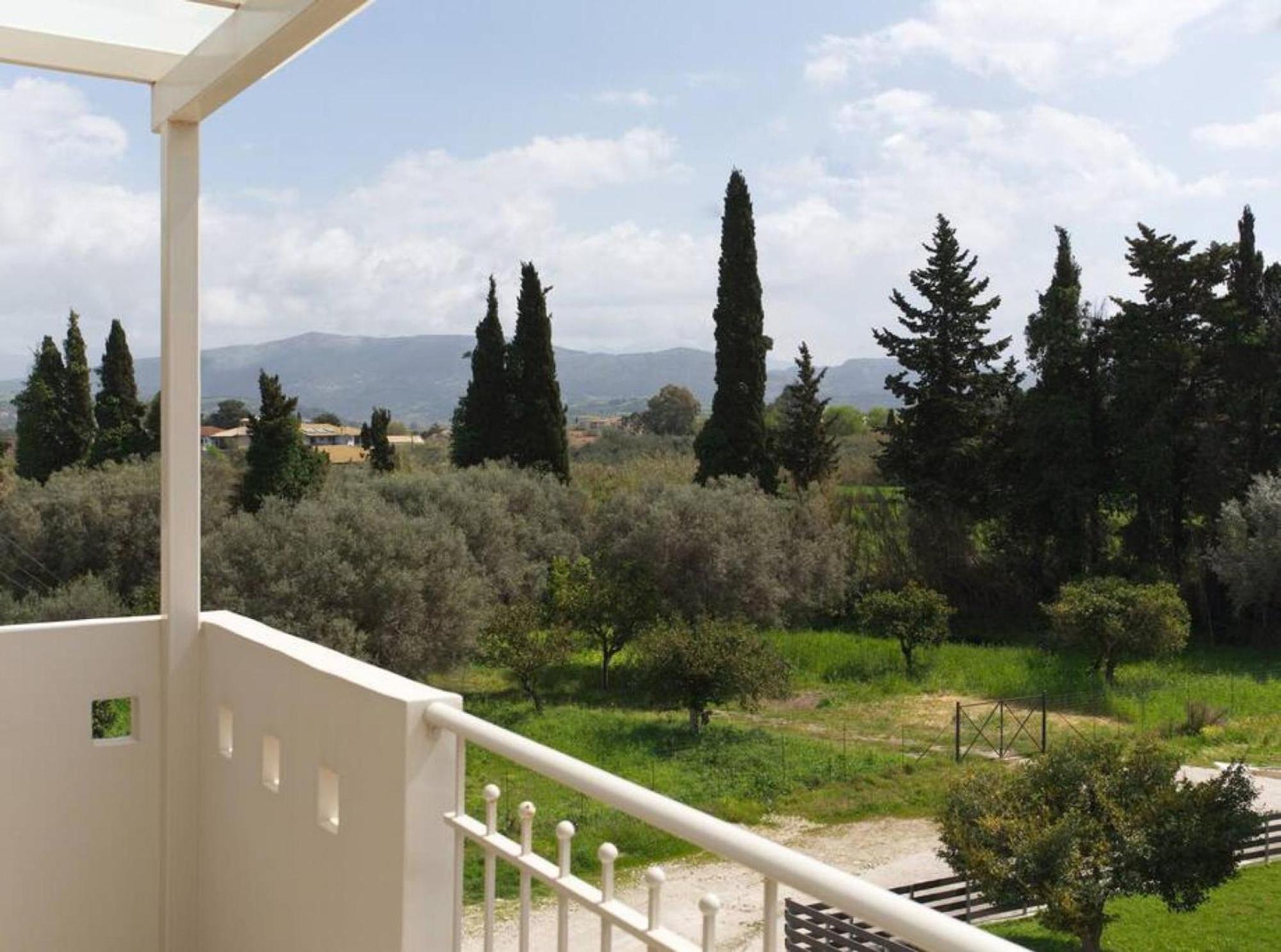Sunny Apartment Lefkada - Lefkada Bnb Kalligoni 外观 照片